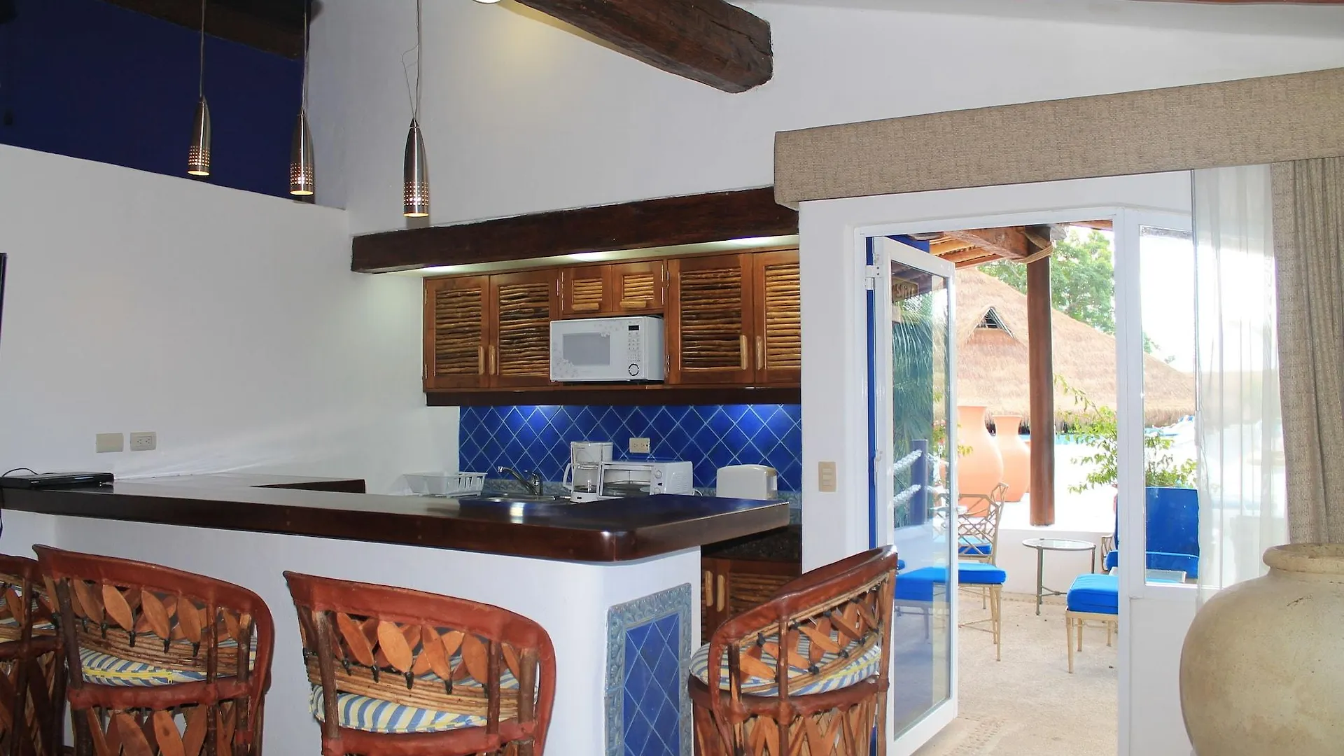 Casa Del Mar Cozumel Hotel & Dive Resort With Free Access To An Exclusive Beach Club
