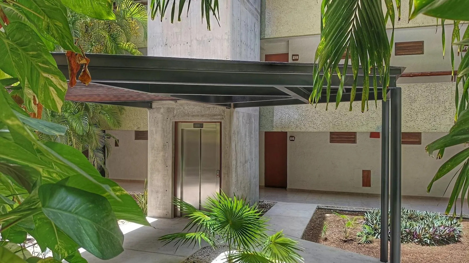 Casa Del Mar Cozumel Hotel & Dive Resort With Free Access To An Exclusive Beach Club