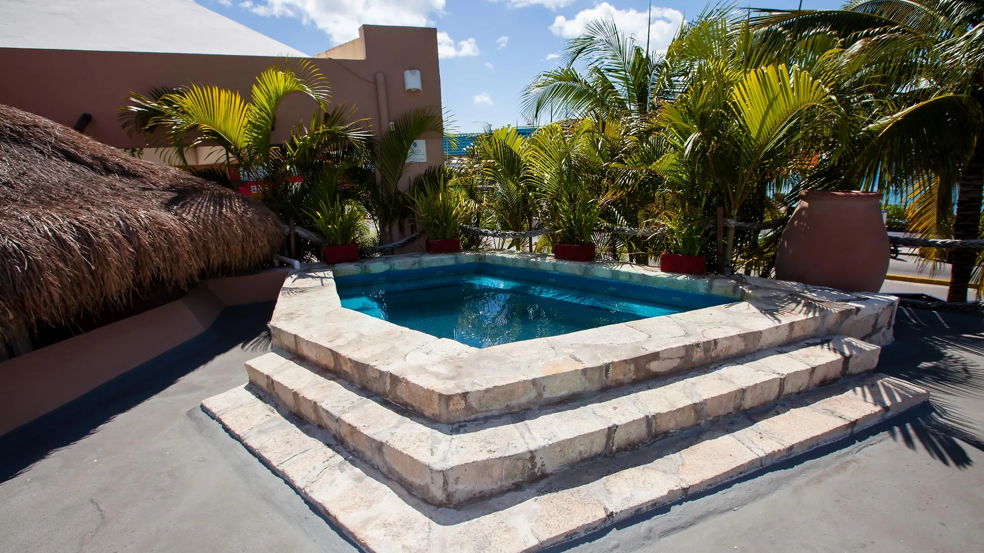 Casa Del Mar Cozumel Hotel & Dive Resort