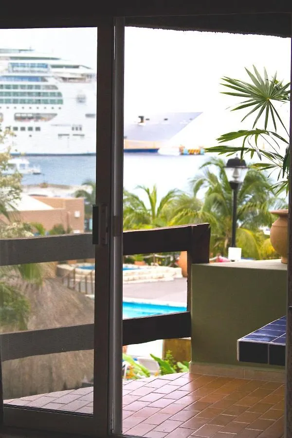 Casa Del Mar Cozumel Hotel & Dive Resort