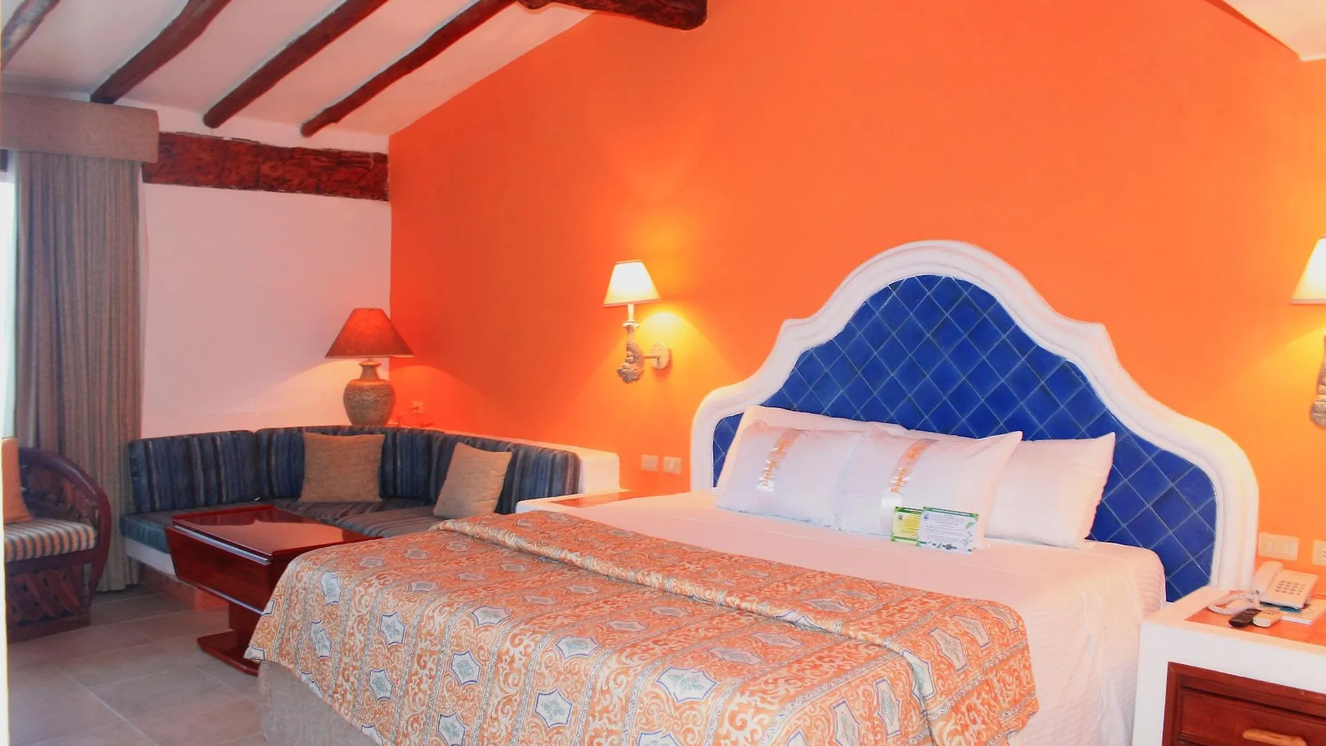 Casa Del Mar Cozumel Hotel & Dive Resort