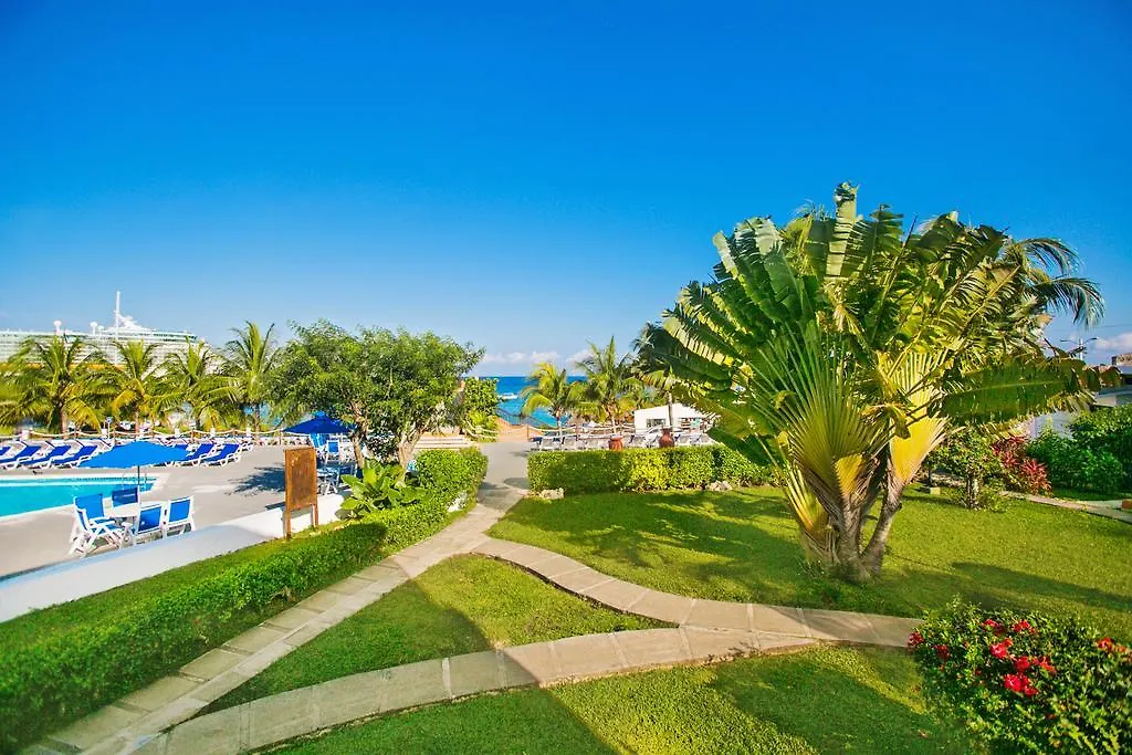 Casa Del Mar Cozumel Hotel & Dive Resort