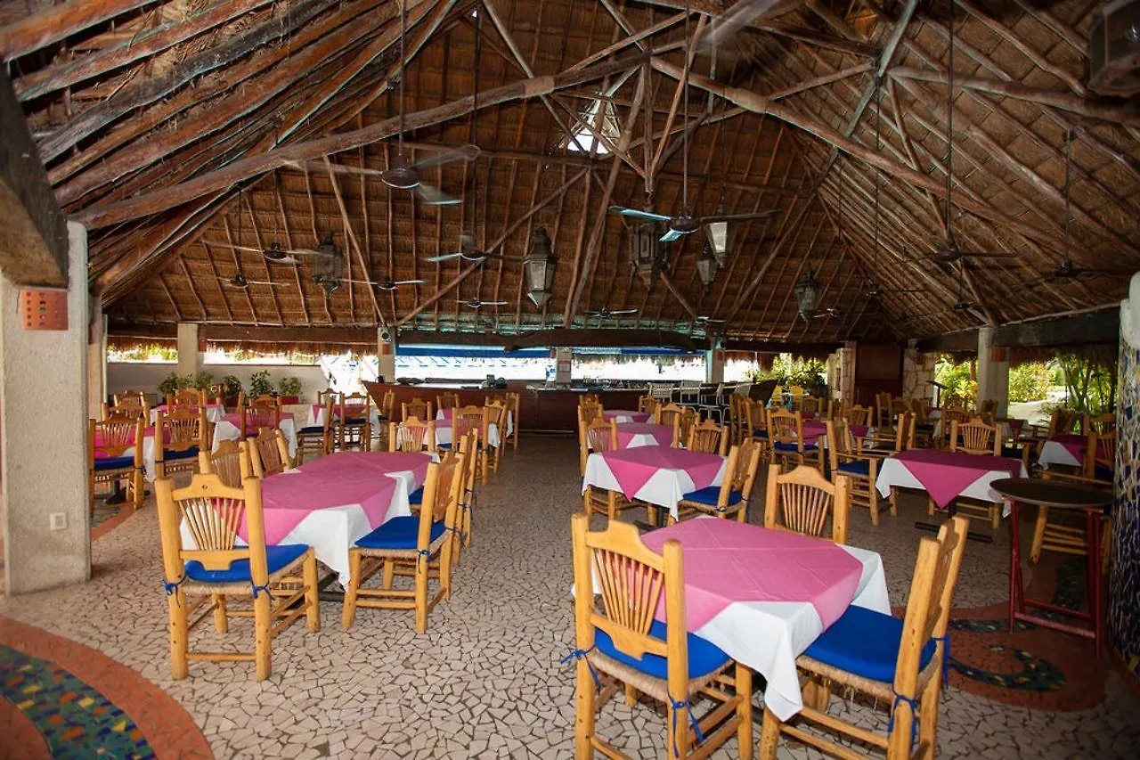 Casa Del Mar Cozumel Hotel & Dive Resort