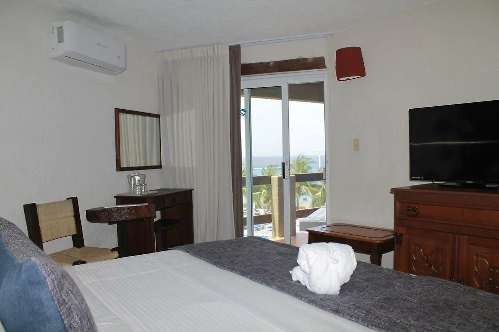 Casa Del Mar Cozumel Hotel & Dive Resort